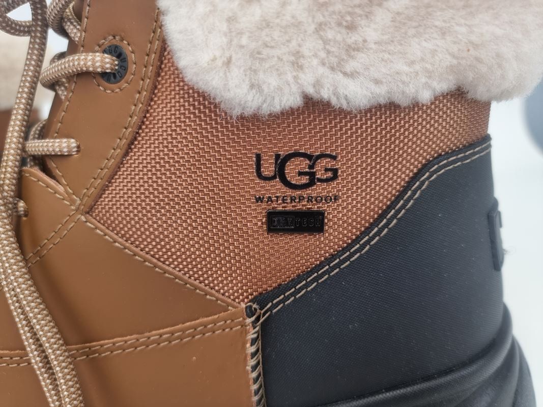 Ugg Herrenschuhe: UGG Winterstiefel Yose Fluff V2 Gr. 41 – Gebraucht aus Urtenen-Schönbühl von Restwert_Schoenbuehl 2