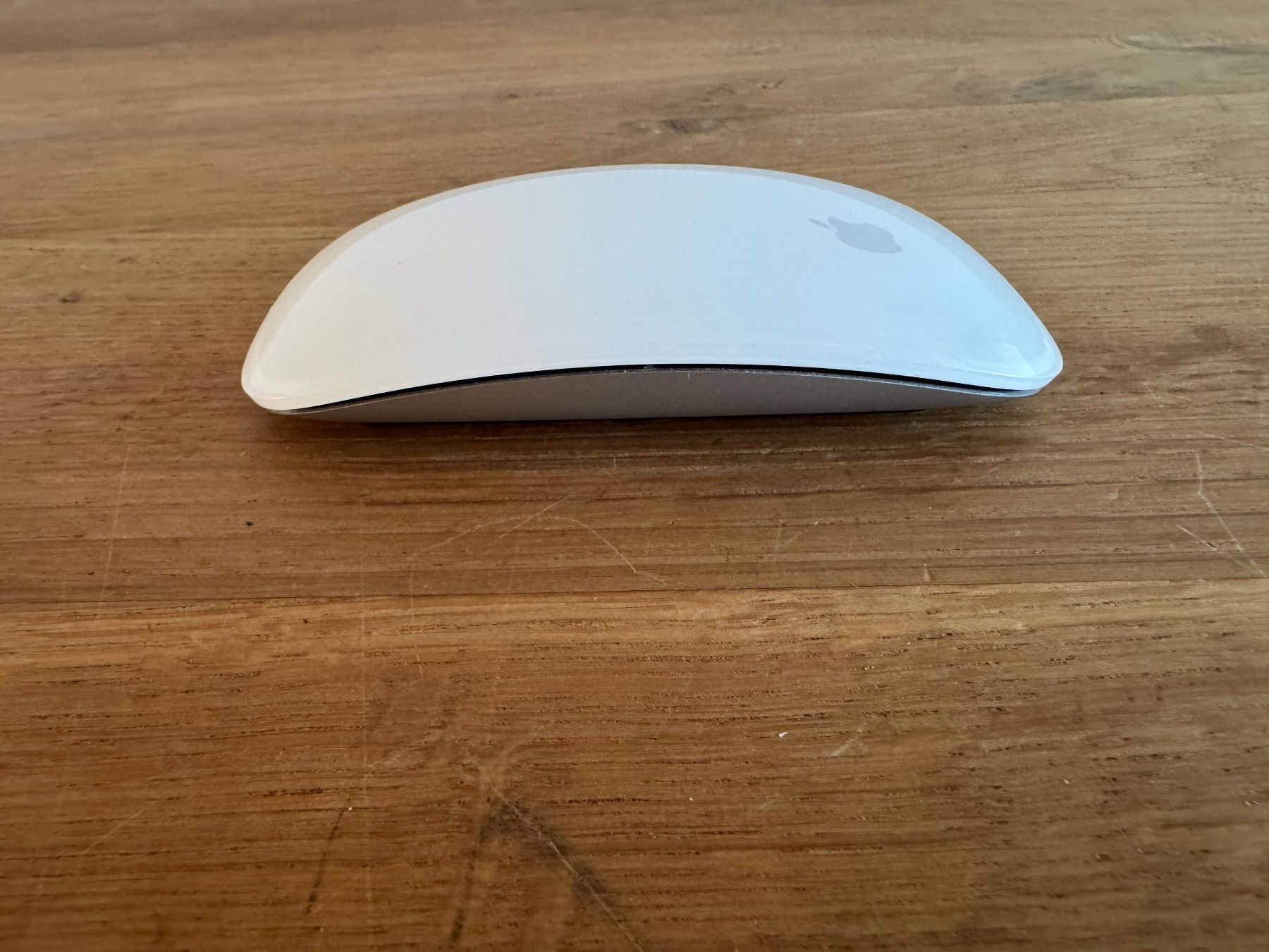 Apple Mouse: Apple Magic Mouse (Modell A1657) – Nuovo (secondo la descrizione) da frauenfeld venduto da tia01 1