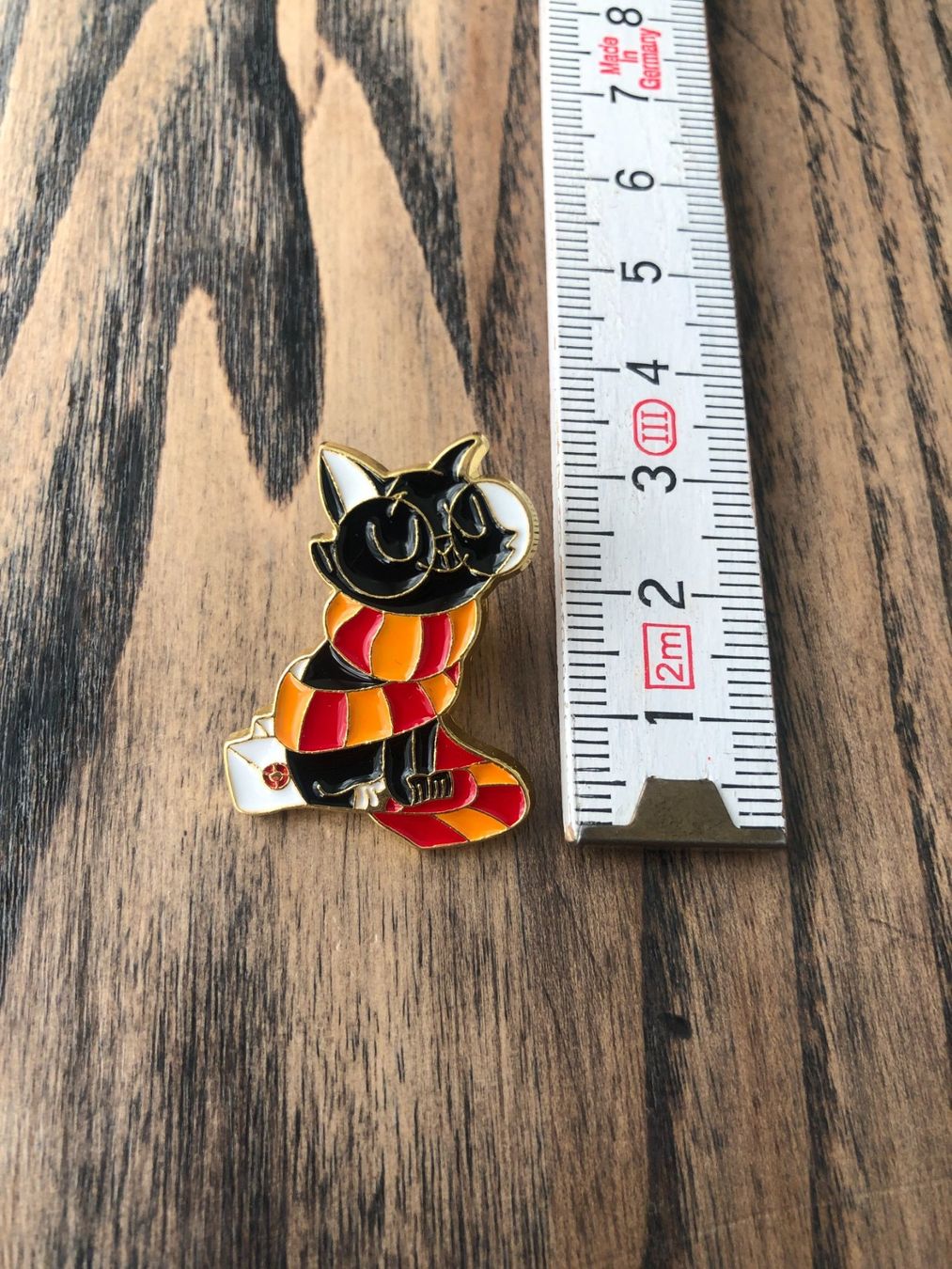Placchette & Badge: Pin Anstecker Brosche Katze Gryffindor Harry Potter Hogwarts – Nuovo e nell'imballaggio originale da Berg am Irchel venduto da Zweiti_Chance 1