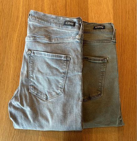 H&M Damen Skinny Regular Waist Jeans Gr. 28