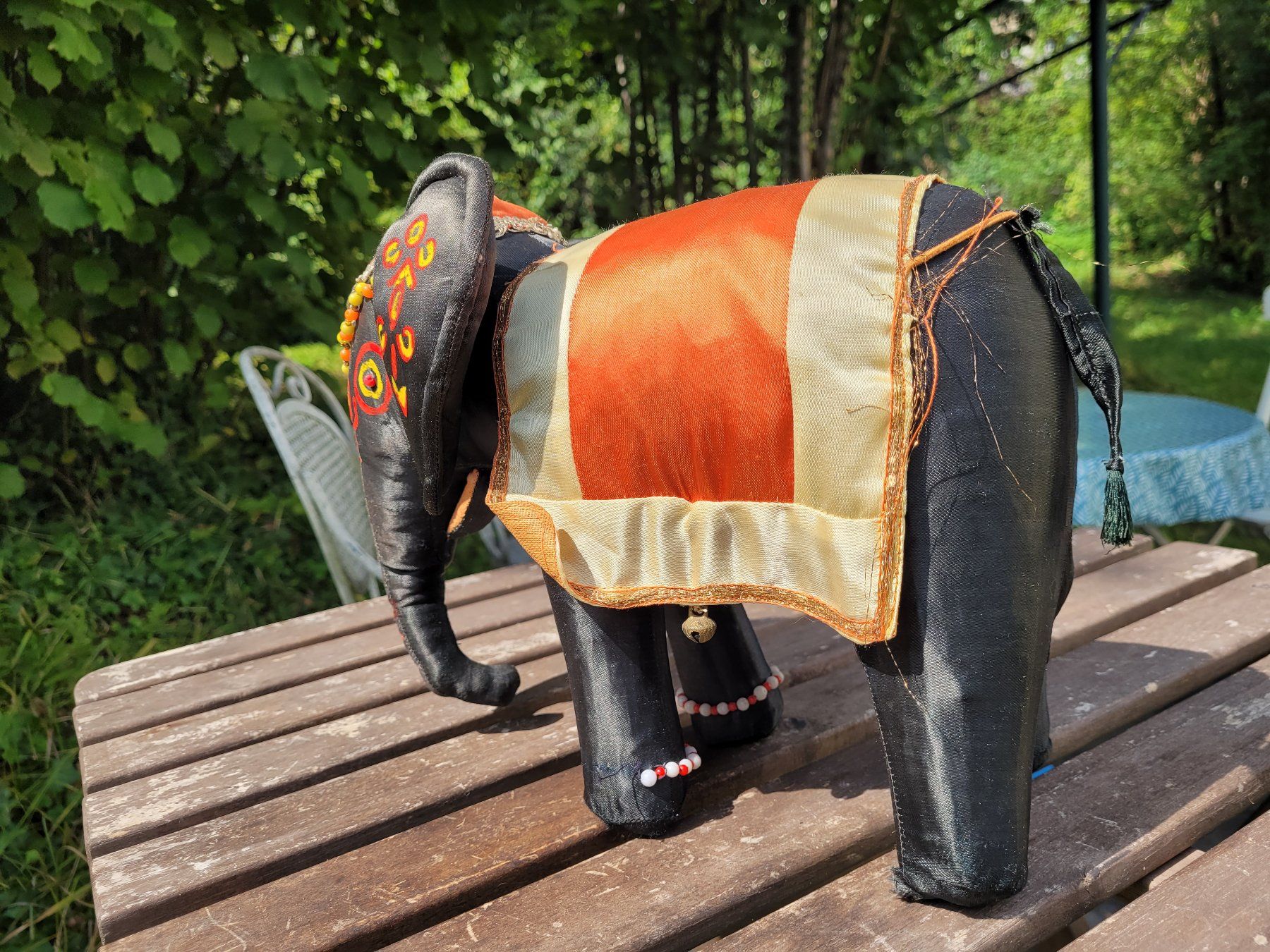 Alle Dekorationen: Asiatischer Deko-Elefant, Stofftier, Vintage – Gebraucht aus Binningen von franzfritz 2