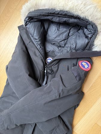 Manteau d'hiver Canada Goose M/M noir avec capuche fourrure 