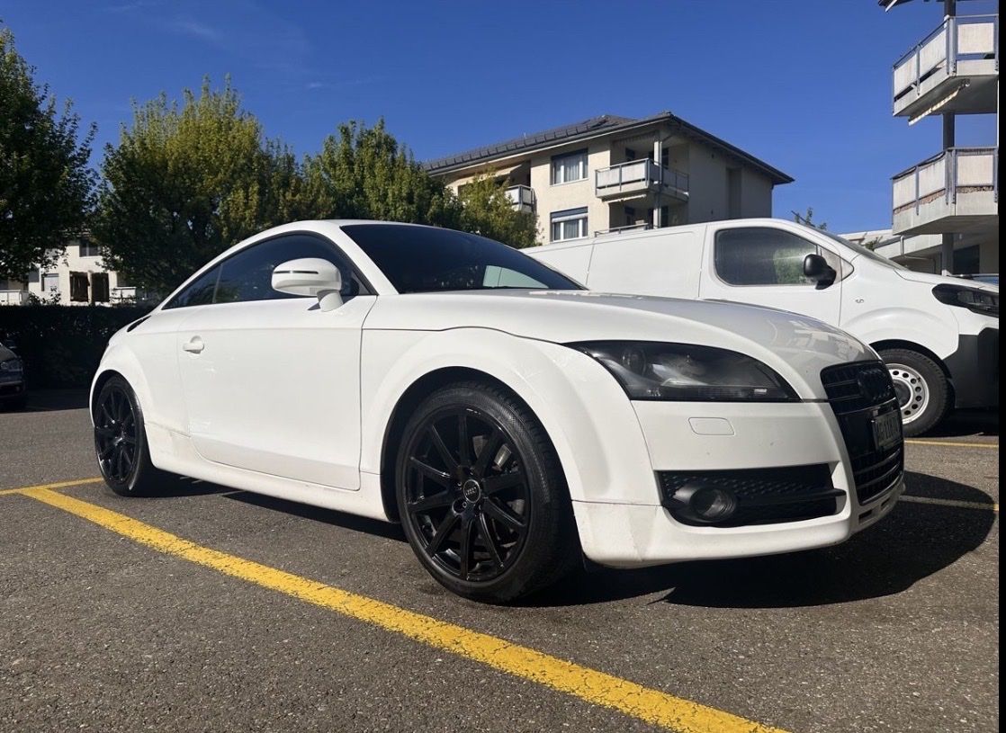 Audi Automobili: Audi TT sportliches Coupé – Usato da Zürich venduto da bur_p68t 9