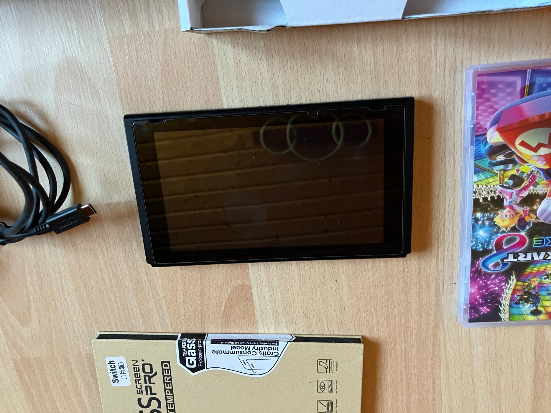 Nintendo Console: Switch konsole + Mario kart 8 mit Streckenpass – Usato da St.ursen venduto da Thorsten21 1
