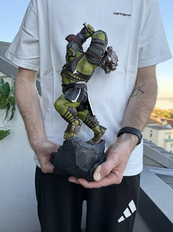 Sculture & Statue: Iron Studios ThorRagnarok 1/10  Gladiator Hulk Model Statue – Usato da Neuchâtel venduto da didi10k 4