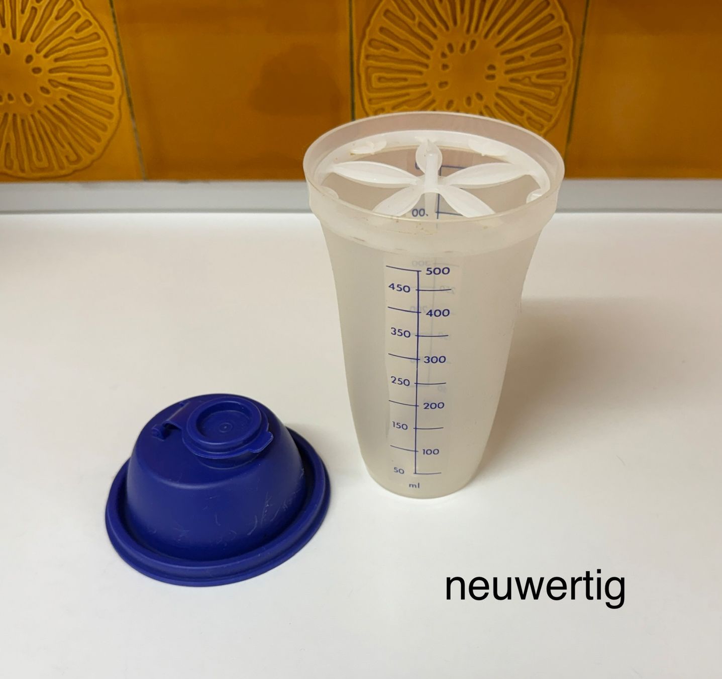 Tupperware Recipients et similaires: Tupperware Shaker – Neuf (Voir description) à Gerlafingen par sternrose