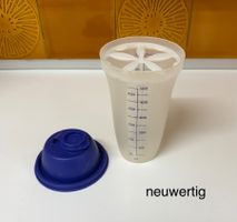 Tupperware Shaker