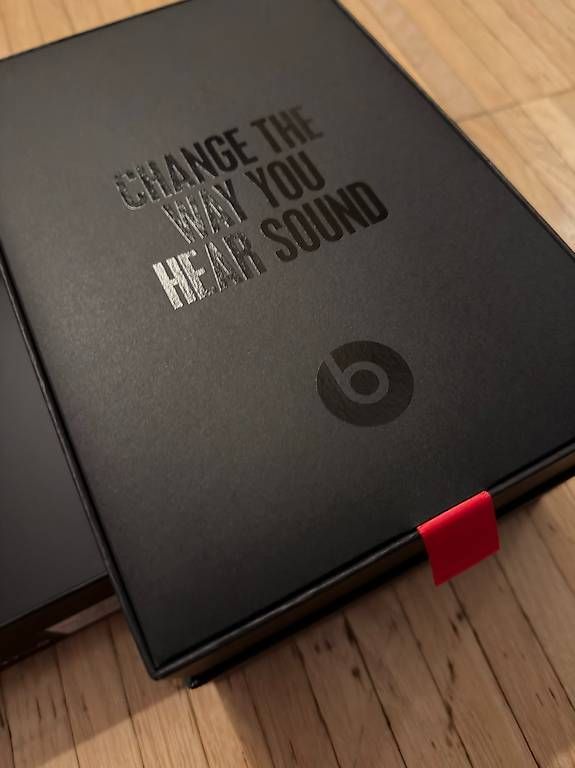 Beats Cuffie: Neu und Originalverpackt: Beats Studio 3 – Nuovo e nell'imballaggio originale da Zürich venduto da Ghibli1974 4