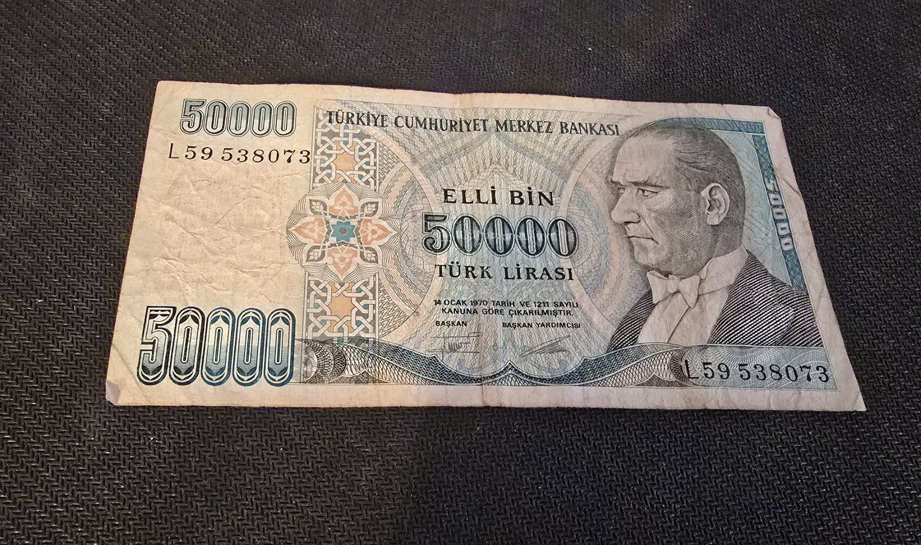 Banconote: Billet Turquie 50000 – Usato da Petit-Lancy venduto da Minnie26