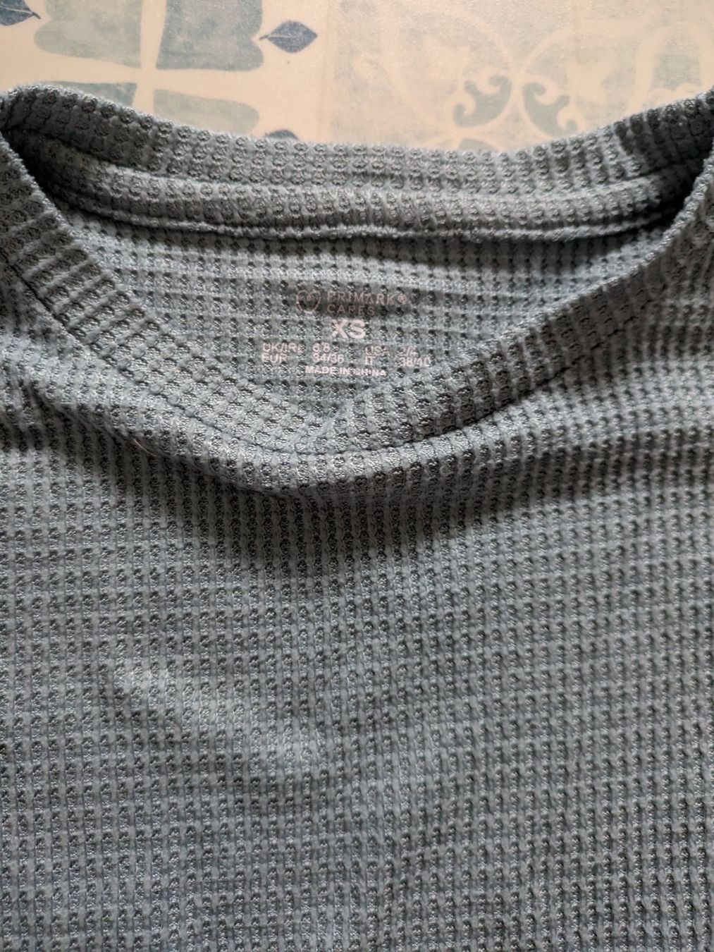 Lots de vêtements: 3 bauchfreie Longsleeve – D'occasion à Schwyz par Magdalena86 6