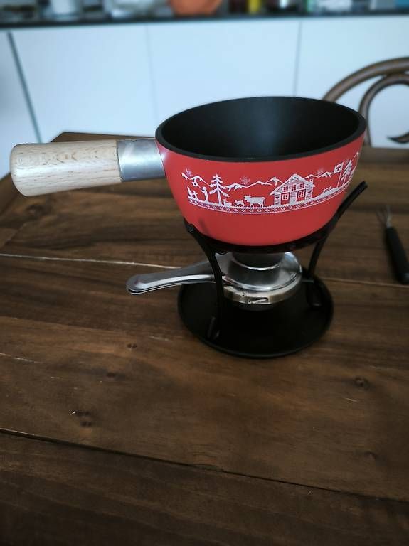 Küchengeräte: Mini-Fondue-Set mit Caquelon & Rechaud – Gebraucht aus Regensdorf von runkelfunkel 1