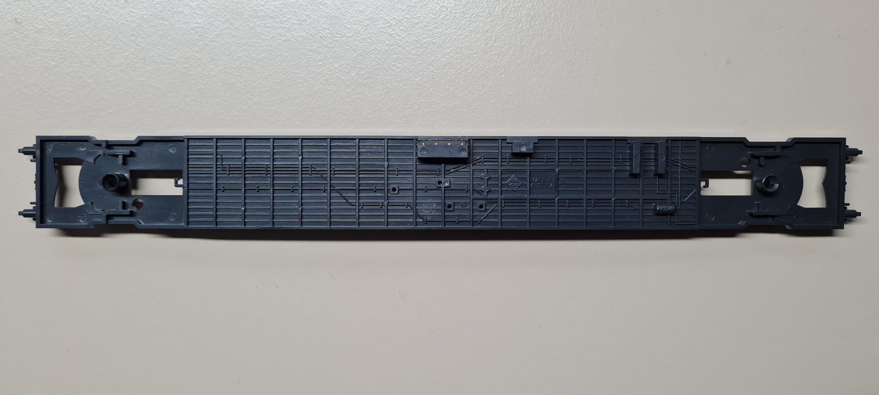 Roco Modelleisenbahnen: Roco H0 - Unterboden zu Modell 4239 oder baugleiches  Modell – Neu (gemäss Beschreibung) aus Zollikofen von Trina02