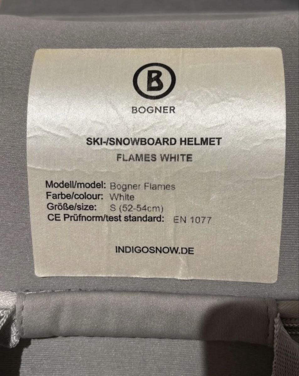 Caschi: Casque de ski Bogner Flames + masque Bollé, taille S – Usato da Chavannes-Renens venduto da Meilina.R17 5