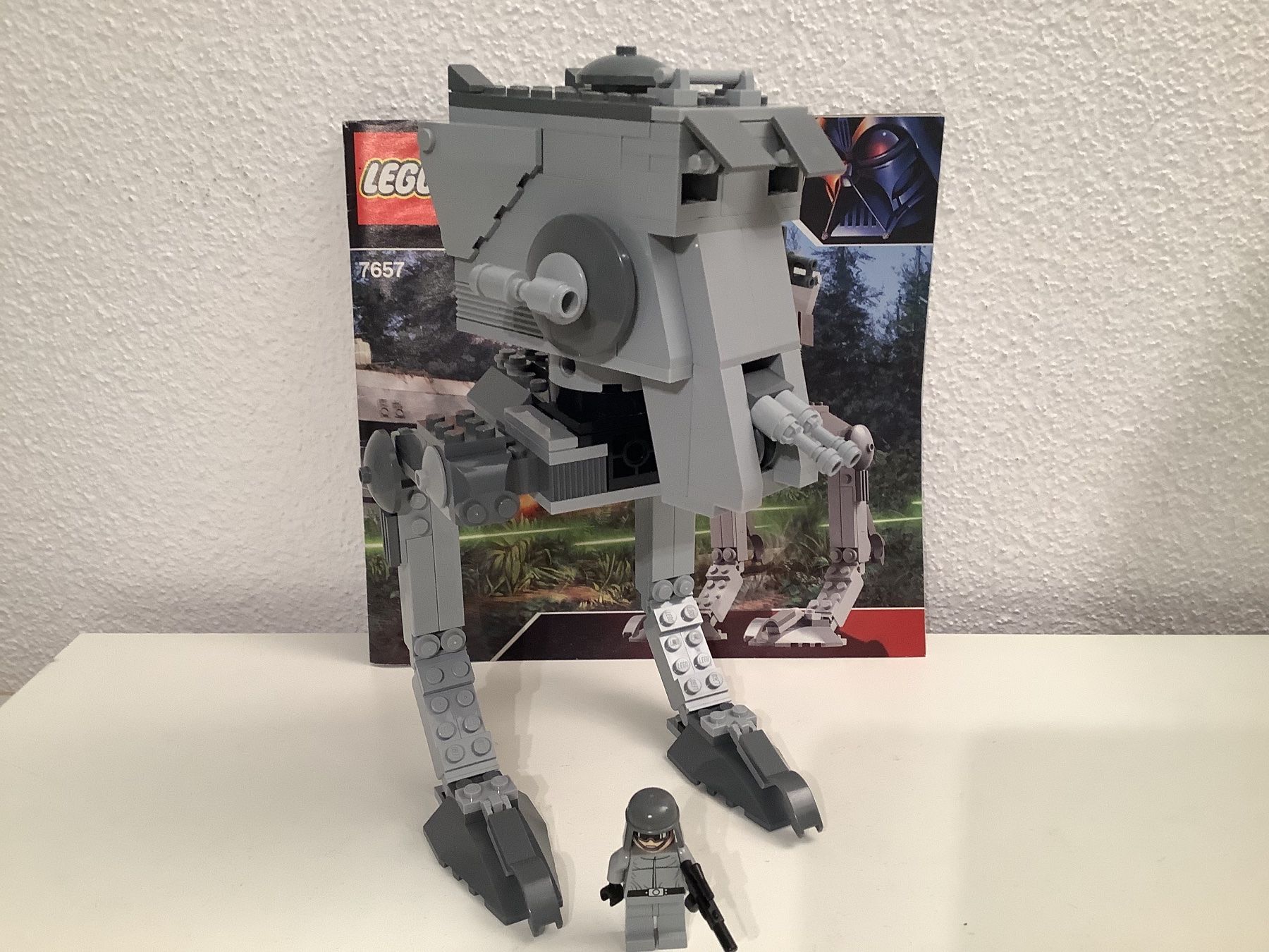 Lego Spielzeuge: Lego StarWars AT-ST 7657 von 2007 – Gebraucht aus Willisau von Keks5