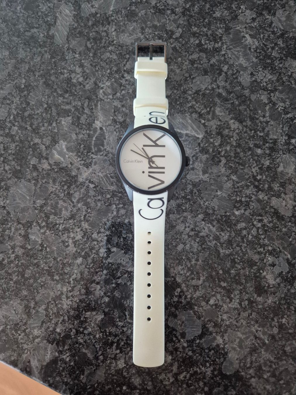 Calvin Klein Orologi: Calvin Klein Uhr (weiss) – Usato da Wetzikon ZH venduto da Personalkarte 4