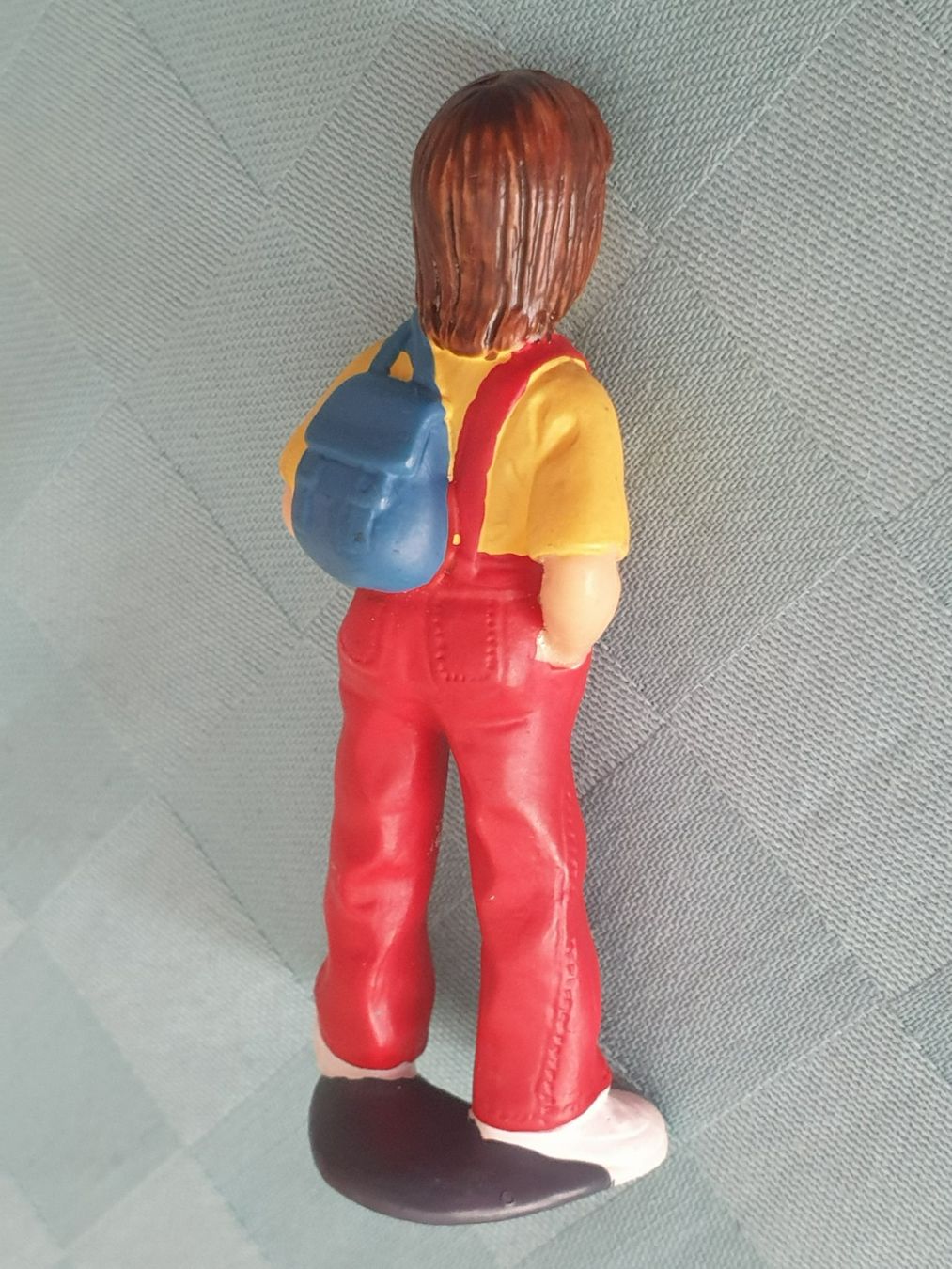 Schleich Figuren: Mädchen mit blauem Rucksack Schleich Figur – Gebraucht aus Mörschwil von spirspi 5