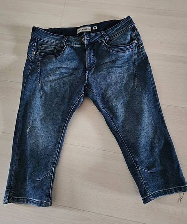 Sublevel  3/4 Jeans Gr. M