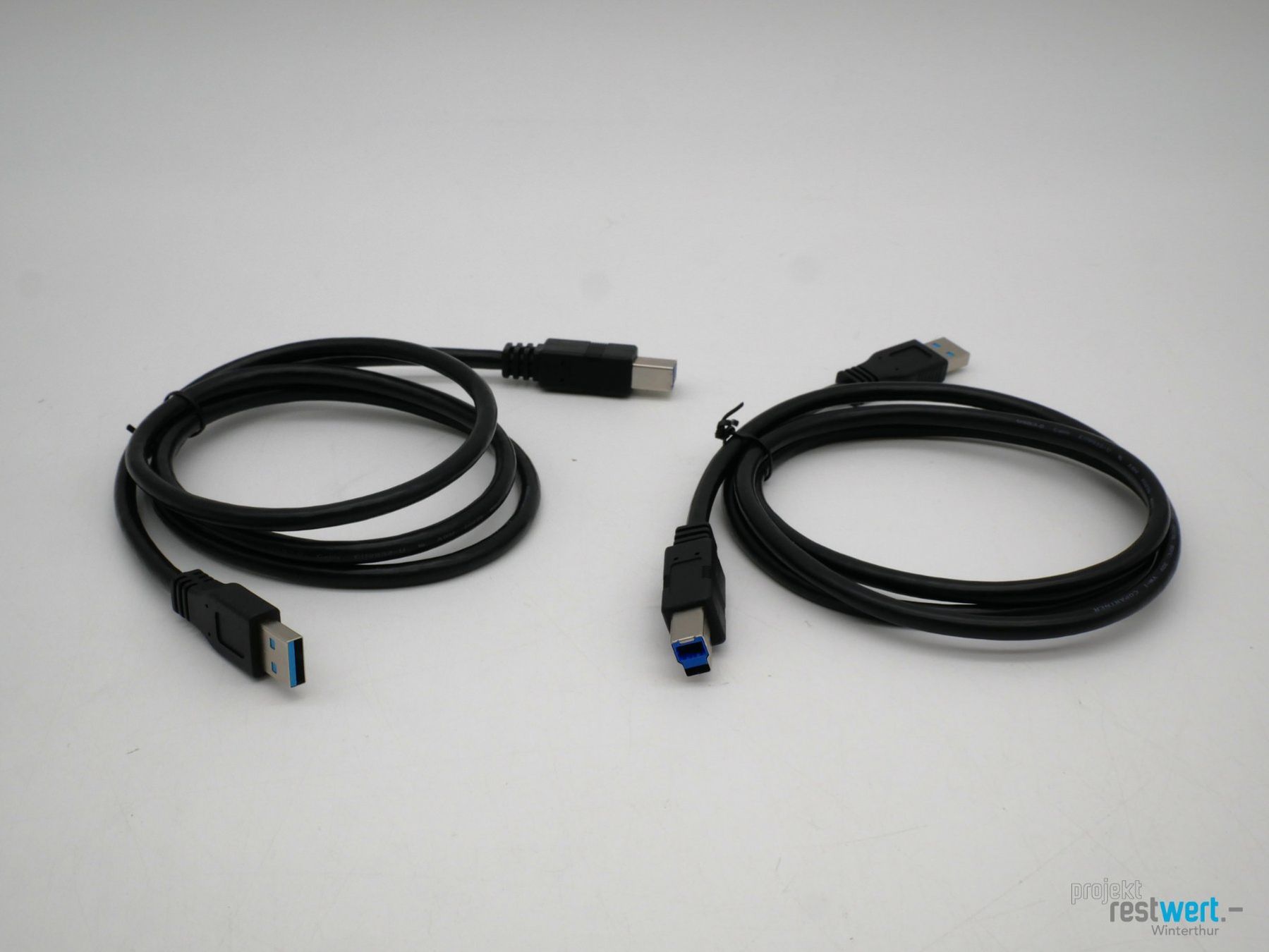 Hubs & Switches: ATEN USB 3.0 4xPeripherie 2xPC Freigabe-Switch – Neu (gemäss Beschreibung) aus Winterthur von Restwert_Winterthur 4