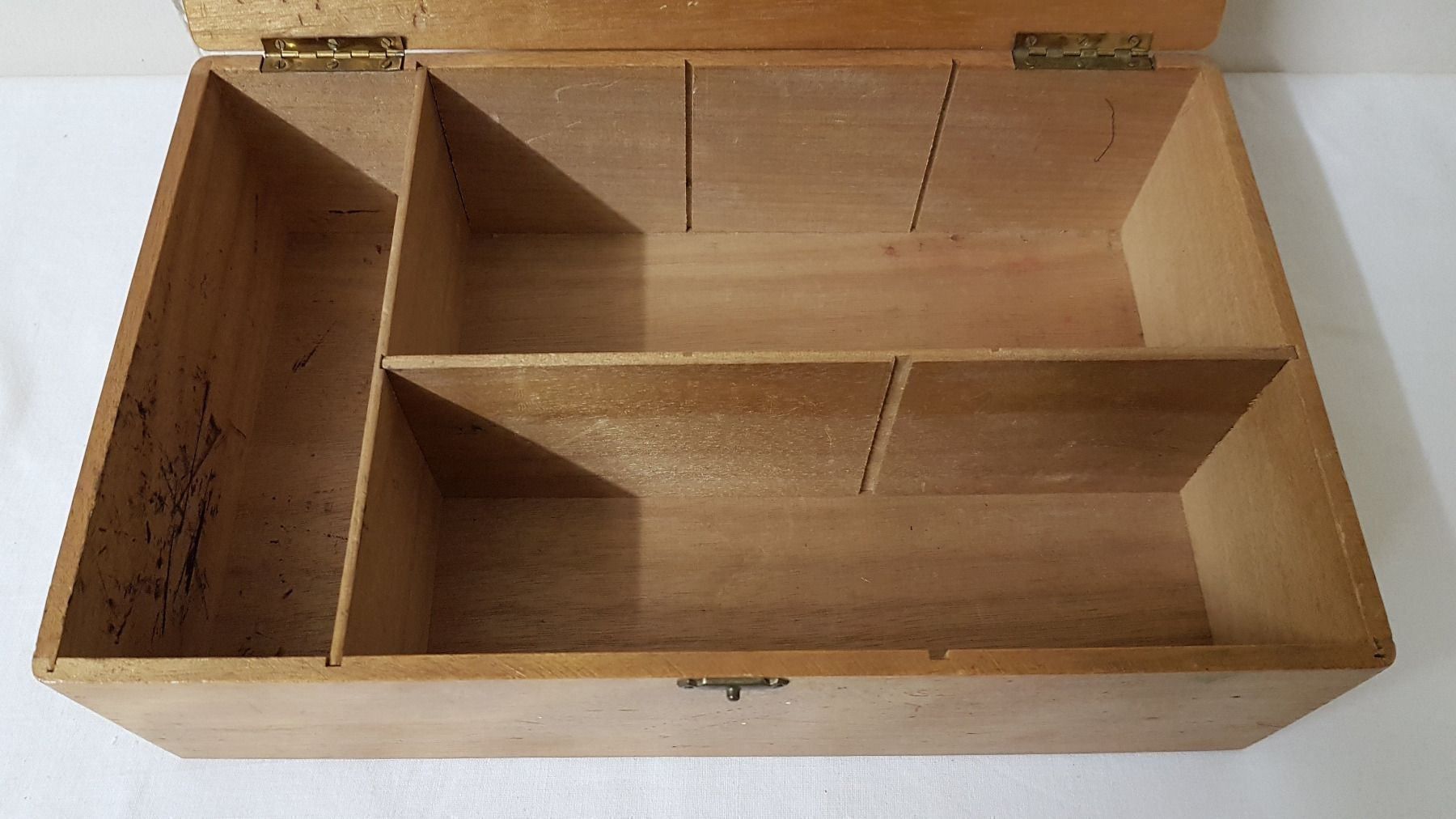 Truhen: Holz Kistli mit Deckel und Scharnier – Gebraucht aus Thun von Nordkapp 1