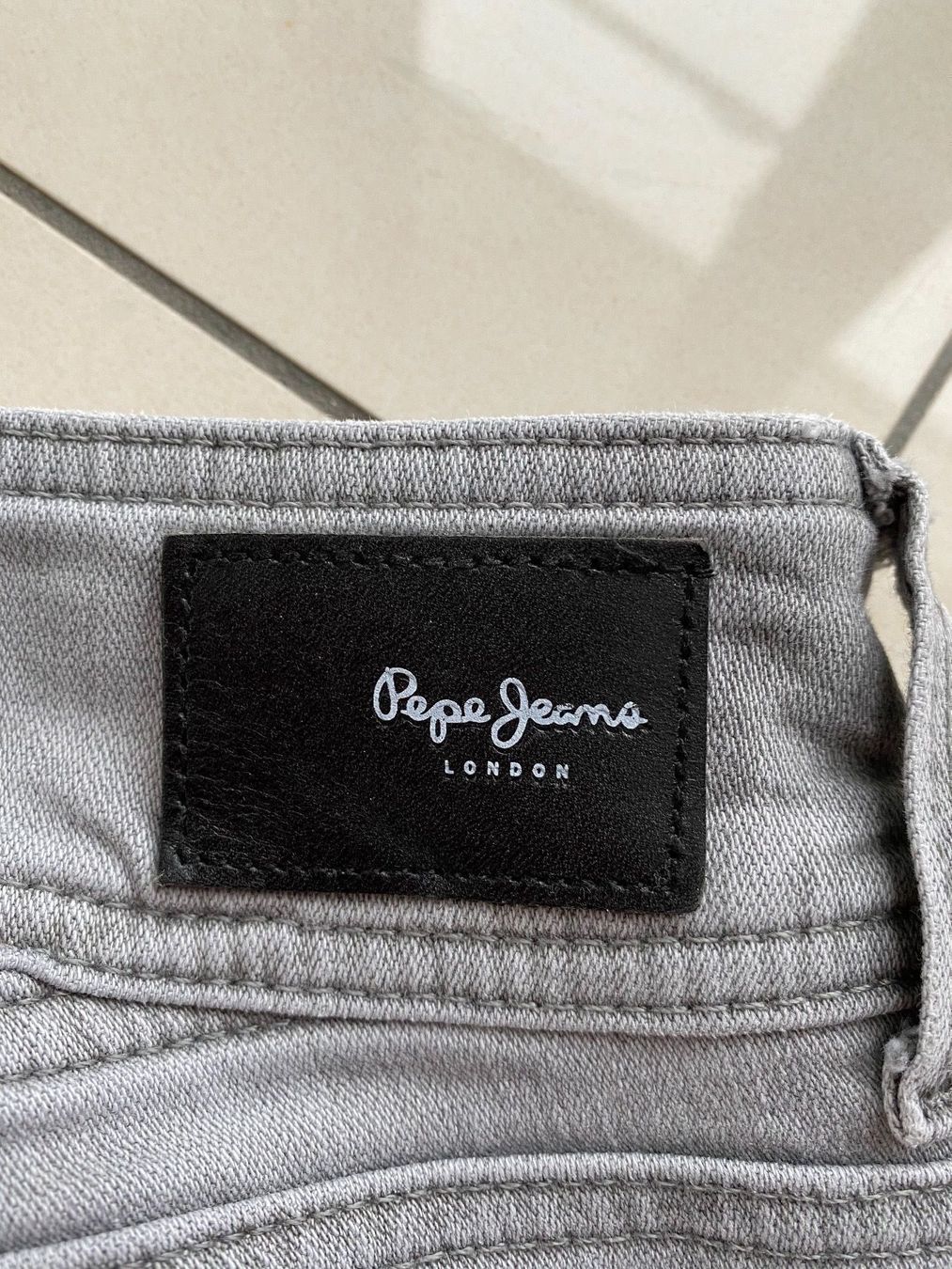 Pepe Jeans Jeans: Pepe-Jeans, 27/32 – Nuovo (secondo la descrizione) da Eiken venduto da jessycat01 5