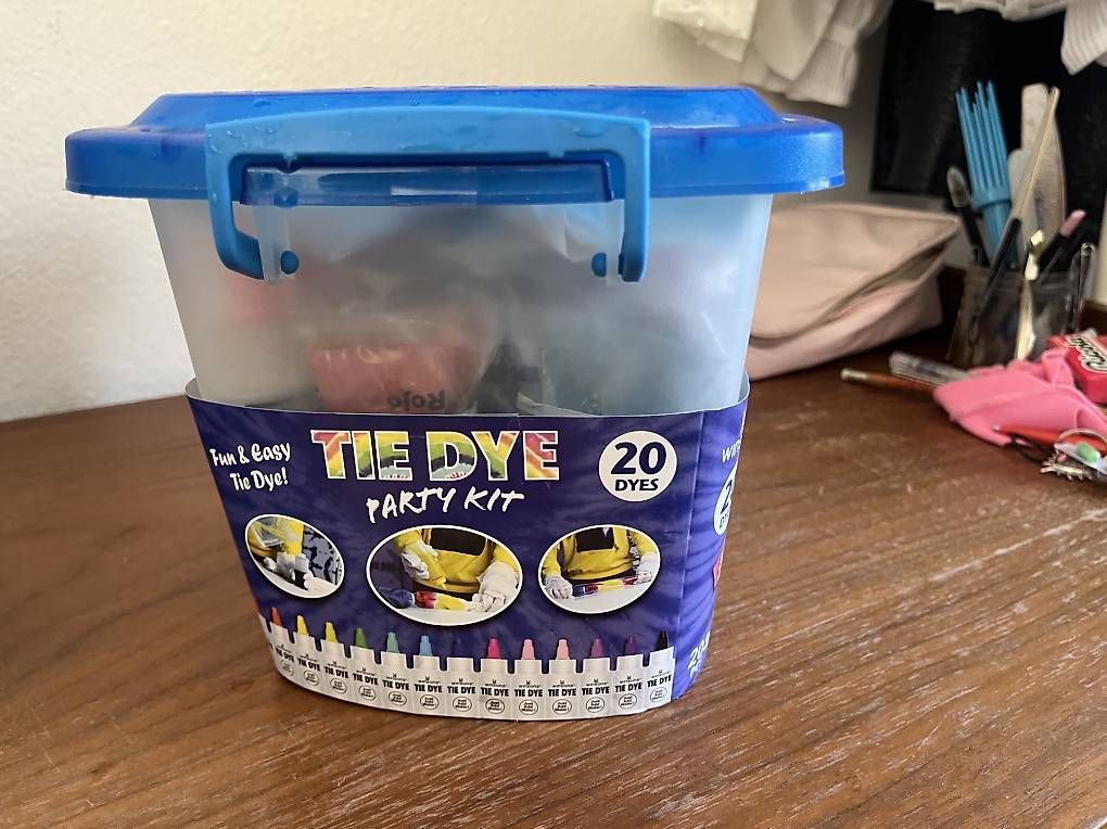Bastelsets: Kit tie-dye WINSONS Party Kit – Gebraucht aus Lausanne von tun_5db6