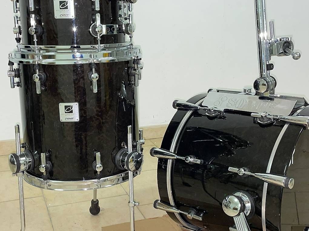 Strumenti musicali: Schlagzeug Sonor – Usato da Dättlikon venduto da man_ct9m 2
