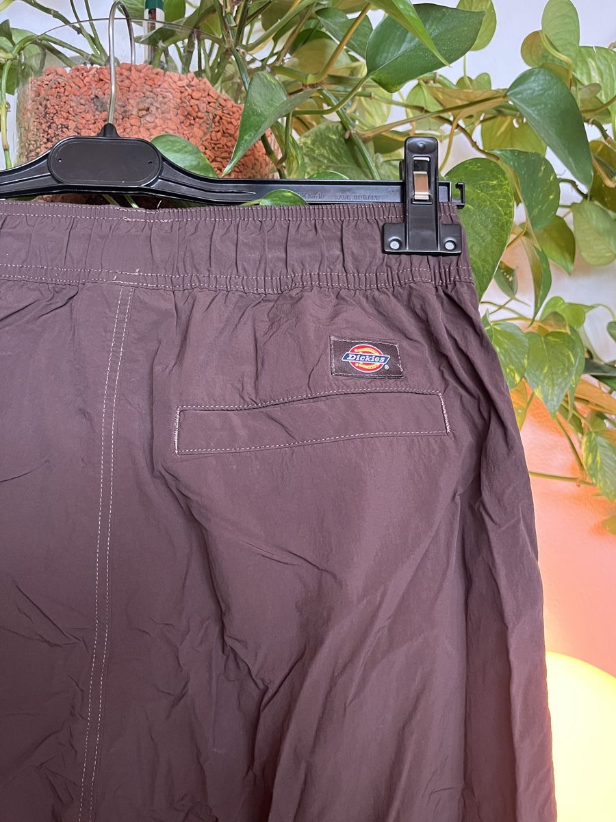 Dickies Pantaloni: Dickies Parachute Hose braun – Usato da Samedan venduto da K7kgh 5
