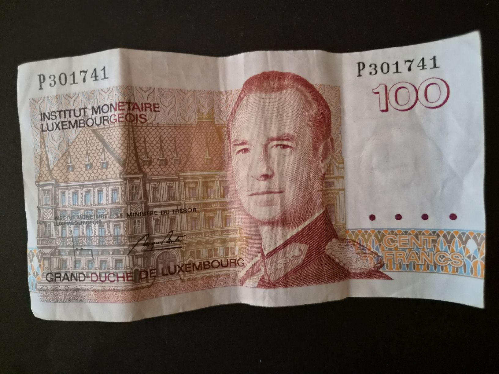 Banknoten: Luxembourg 100 francs P58 – Gebraucht aus Versoix von rucio