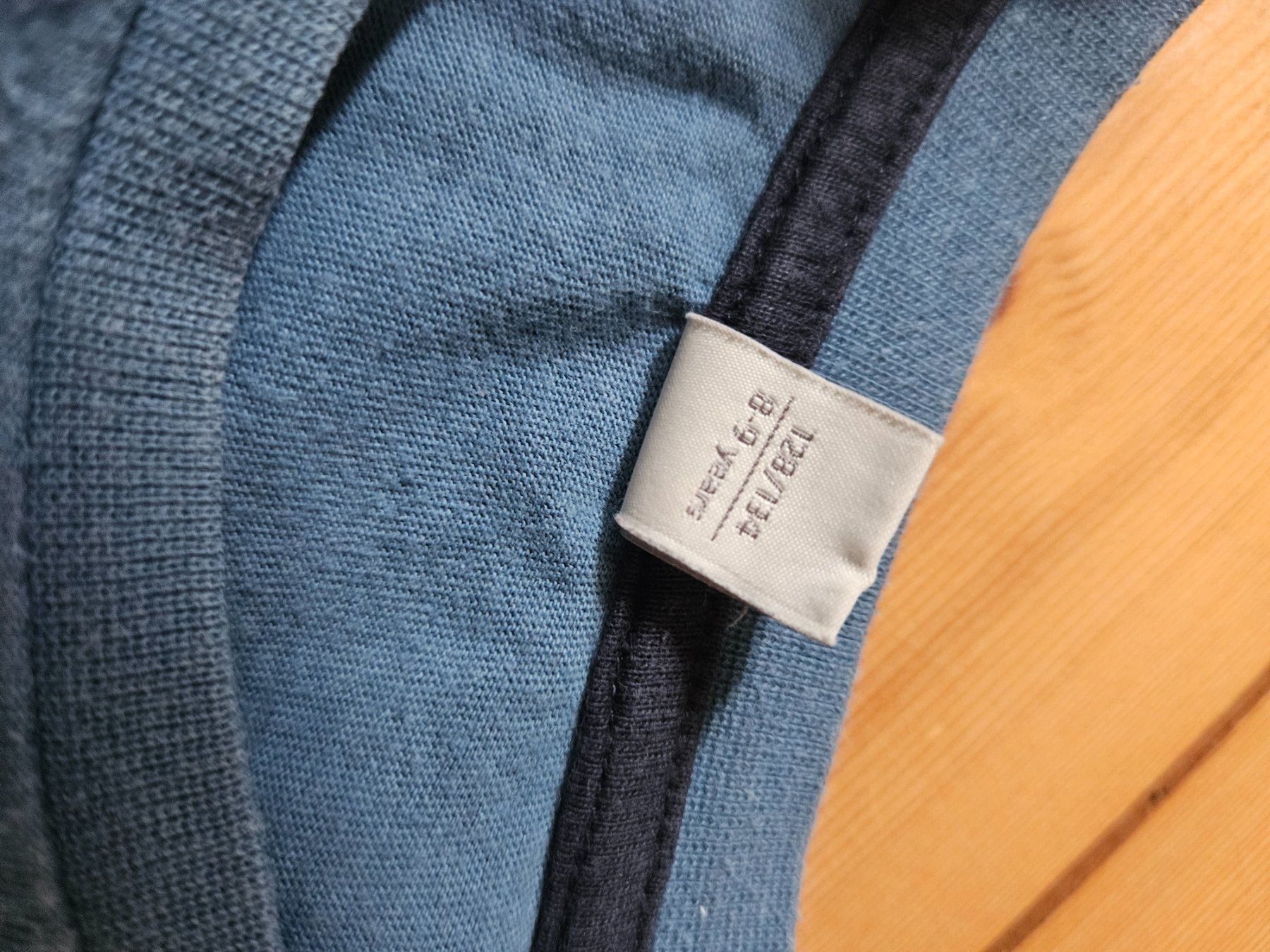 Esprit Hemden, T-Shirts & Polos: Shirt 128/134 Esprit – Gebraucht aus Rifferswil von fle_5nqr 1