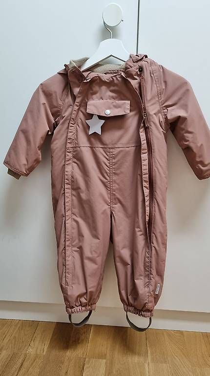 Completi: Mini a ture schneeoverall winteroverall 86 92 – Usato da Münchenstein venduto da vik_6btb