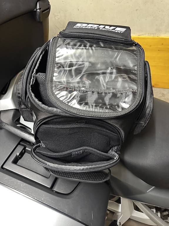 Zaini: Motorrad tankrucksack magnetisch – Usato da Volketswil venduto da mascalzone-latino