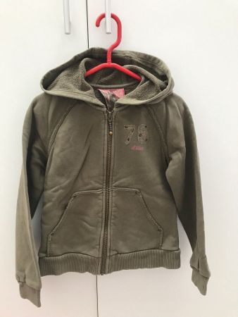 Sweatshirt/Pullover olivgrün Gr.128