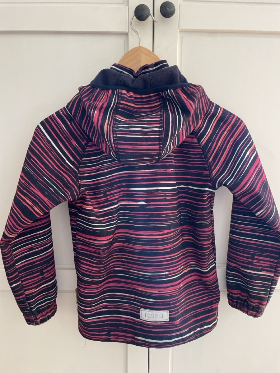 Reima Giacche & Cappotti: Reima Softshell Jacke, Gr. 122 – Usato da Zürich venduto da NutzD 3