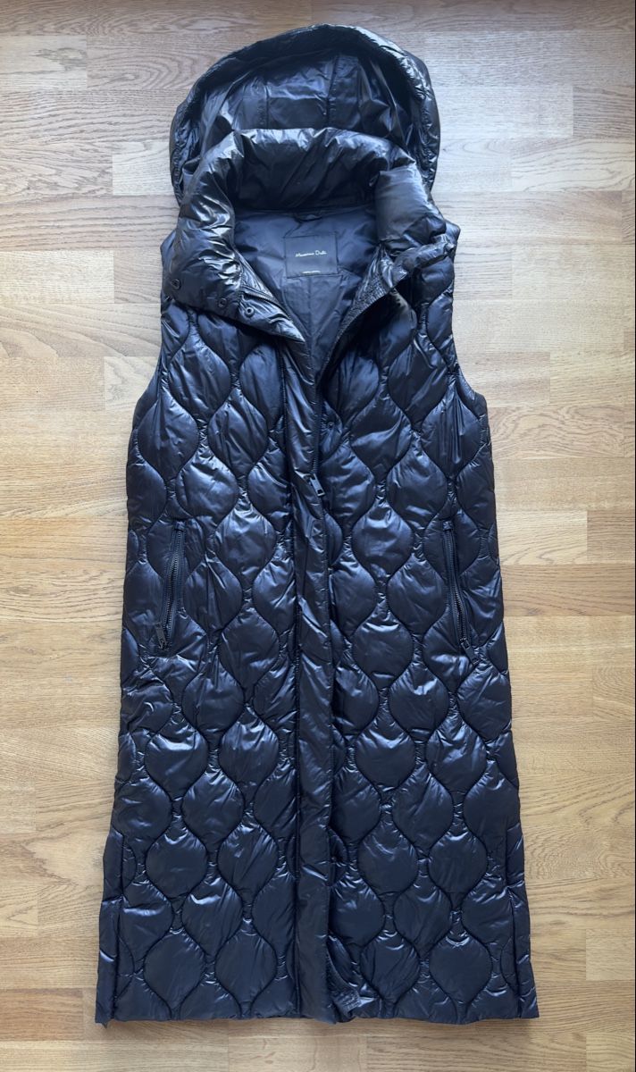 Massimo Dutti Gilet & Giacche senza maniche: Massimo Dutti Daunenweste, Schwarz, Gr. S – Nuovo (secondo la descrizione) da Basel venduto da FatmaCan52