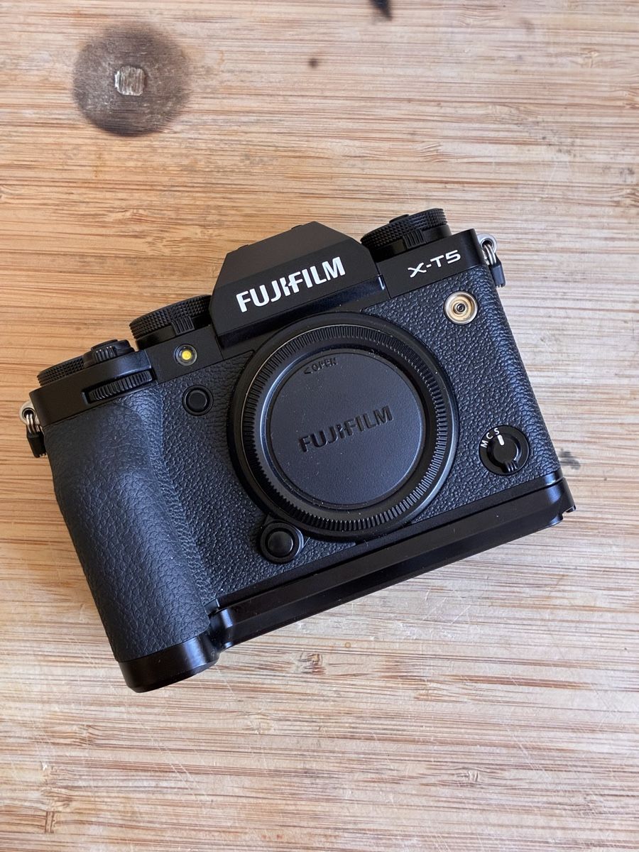 Fujifilm Fotocamera: Fujifilm X-T5  – Usato da Bellinzona venduto da mos_8ytw