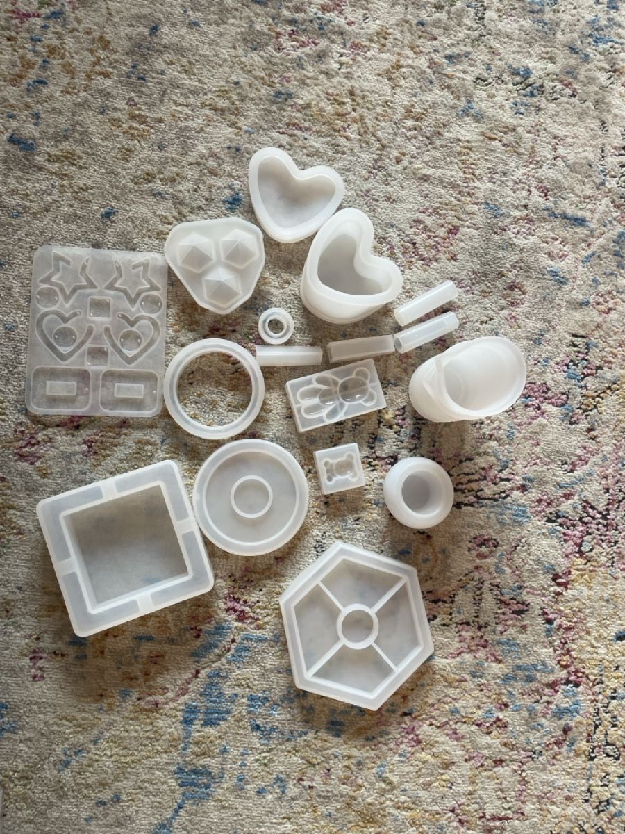 Kit bricolage: Diverse Silikonformen -Neu! – Nuovo (secondo la descrizione) da Wahlen b. Laufen venduto da Salome7
