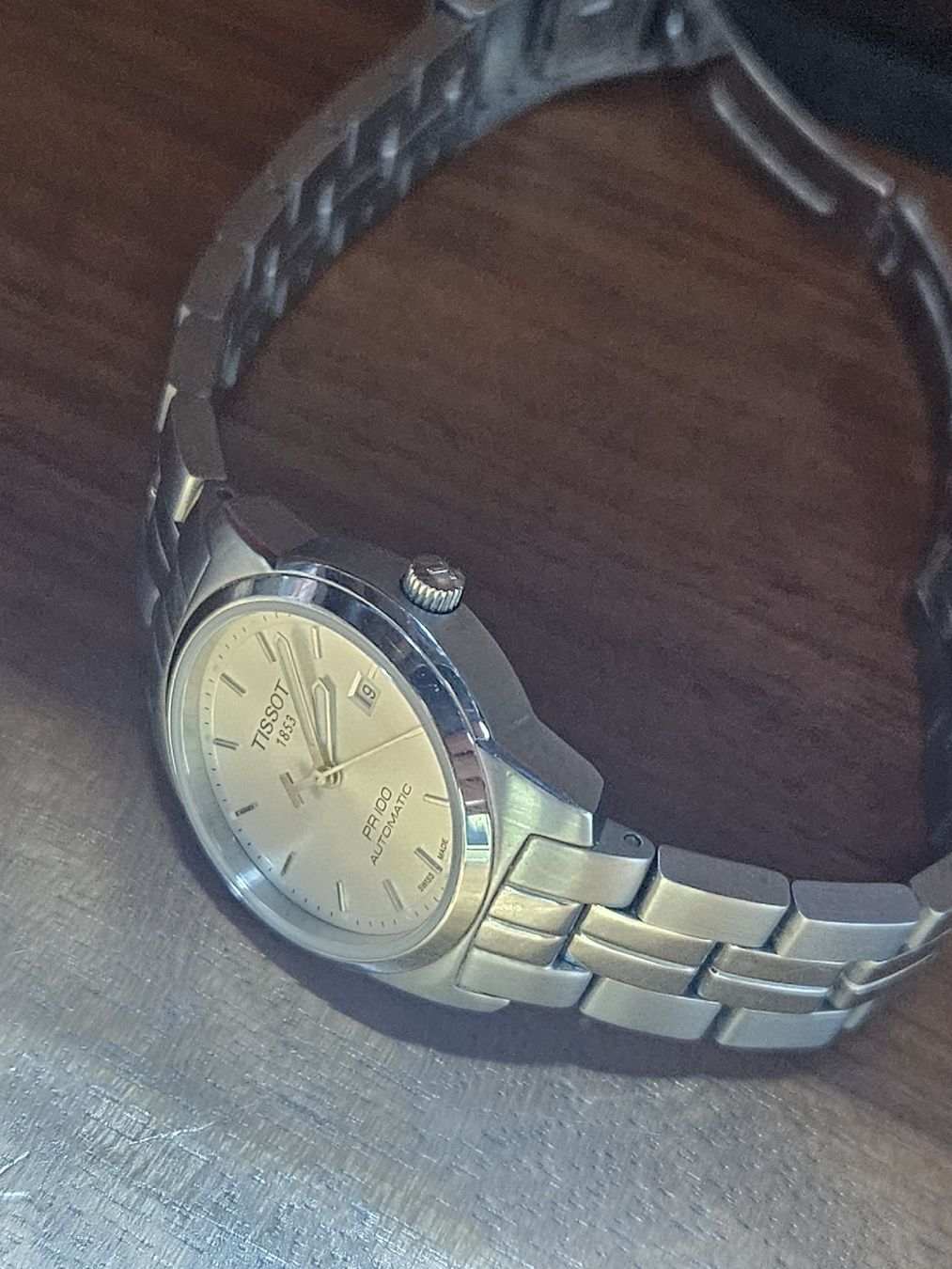 Tissot Montres: Tissot PR100 Automatic Damenuhr 28mm – D'occasion à Flamatt par pie_f9zm 8