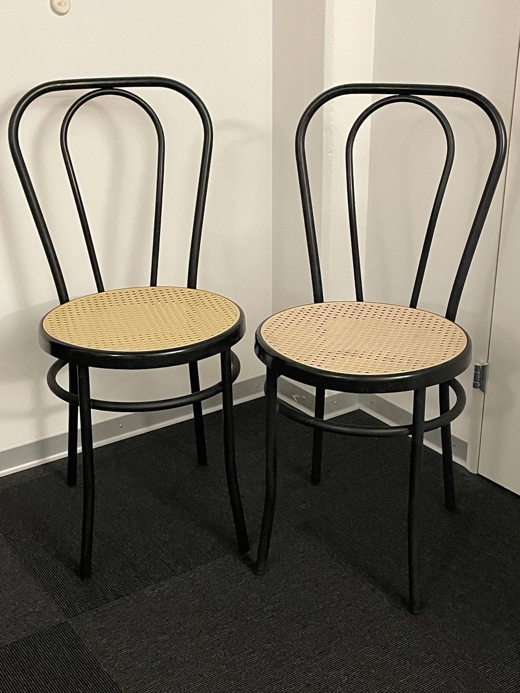 Stühle: 2er Set Bistrostühle im Thonet-Stil – Gebraucht aus Zürich von plumita