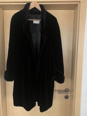 Damenmantel schwarz Marke BASLER