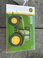 John Deere 5125R 1:32 Schuco