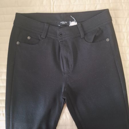 Schlanke, schwarze Hose von La Redoute, Grösse 34