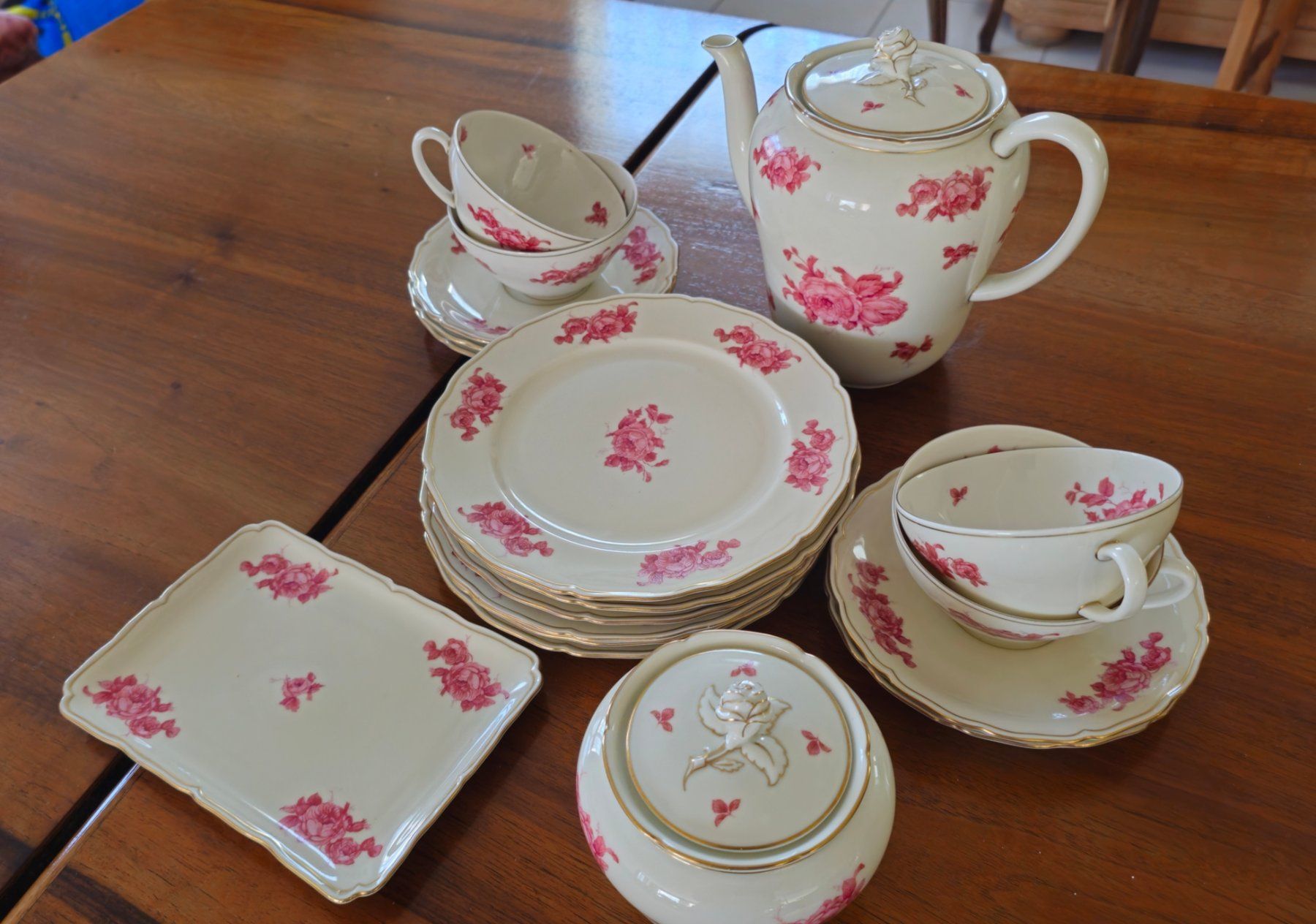 Seltmann Set di piatti: Tee- Kaffeeservice von Seltmann Weiden – Usato da Walenstadt venduto da pedroju-1 1