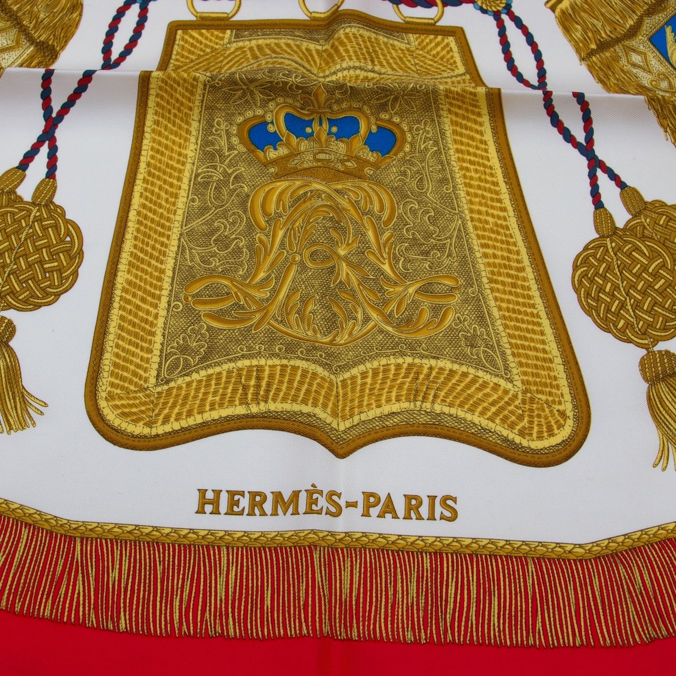 Hermès Foulard & Sciarpe: Hermès Carré "Poste et Cavalerie" rot – Usato da Binningen venduto da Designerlabels 6