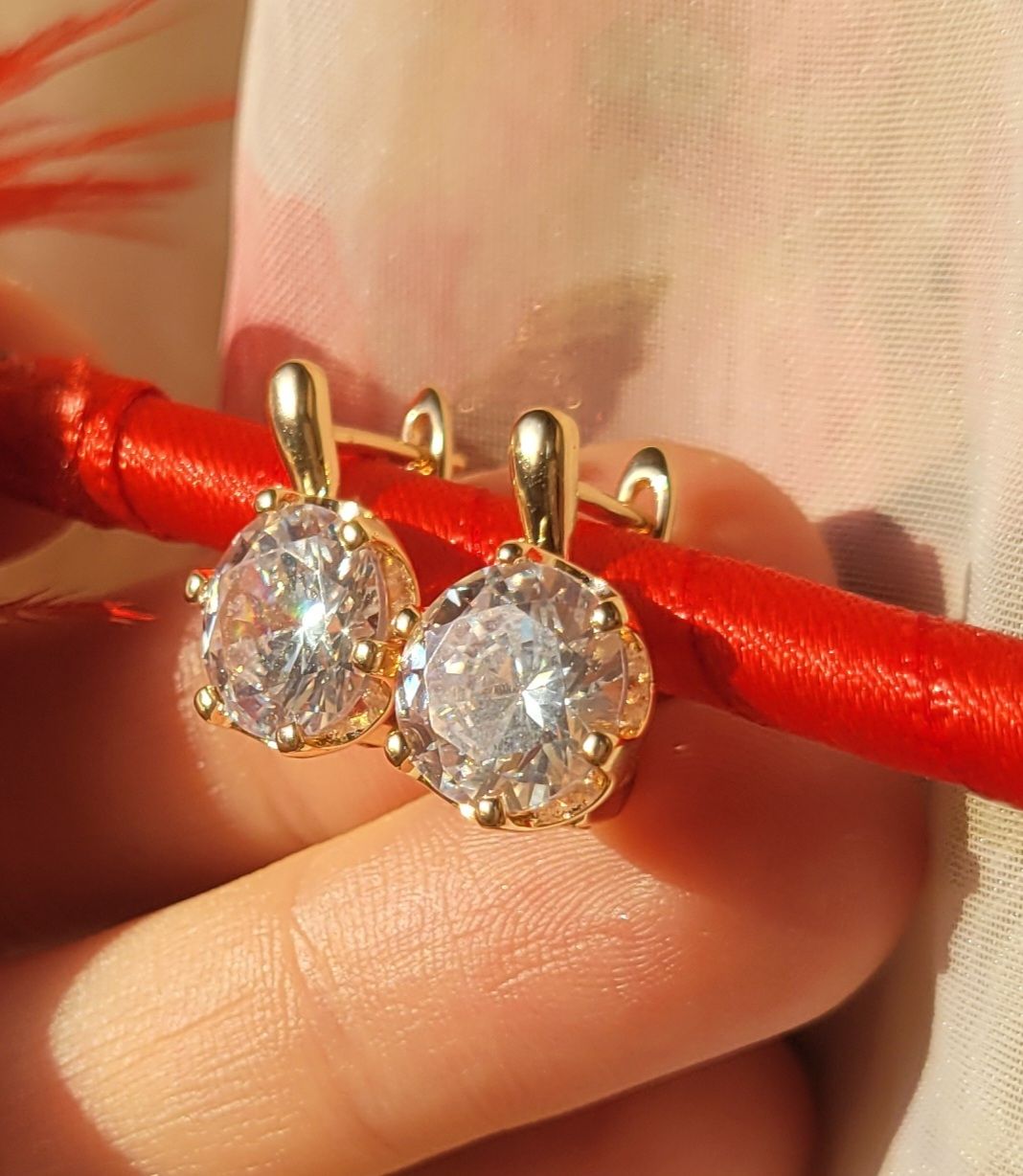 Orecchini pendenti & Orecchini a lobo: Boucles d'oreilles en plaqué or et zircons – Nuovo (secondo la descrizione) da Bernex venduto da Dariafr 3