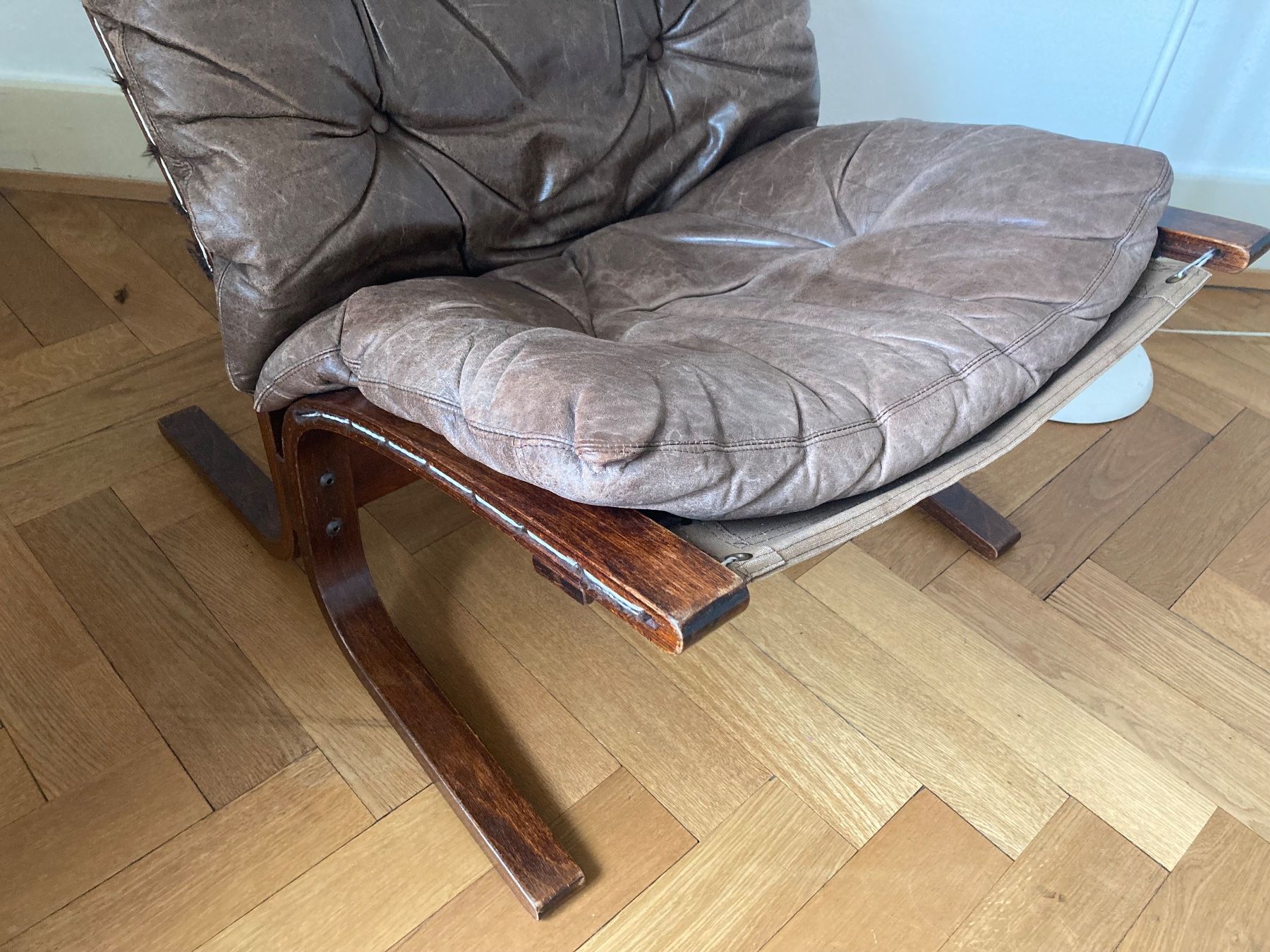 Poltrone: Siesta Chair von Ingmar Relling – Usato da Basel venduto da fischstaeblii 1