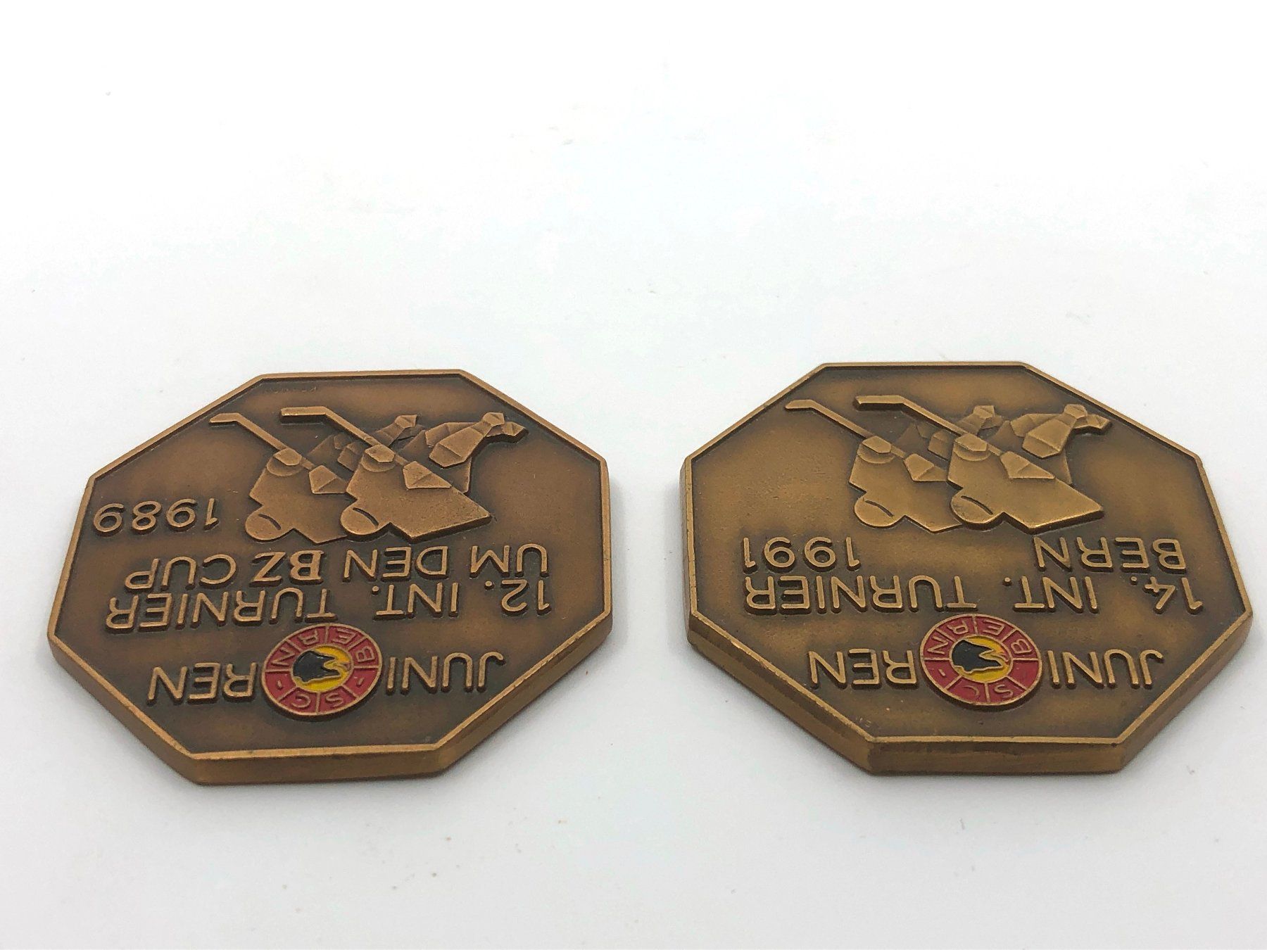Medaillen: 2 Medaillen SC-Bern 1989 & 1991 – Gebraucht aus Basel von Tiabeanie 3