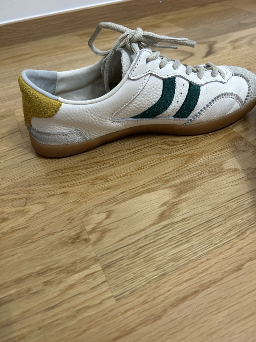 Scarpe da donna: Sneakers Coolway Nr 39 – Usato da Basel venduto da mel_5fzy 2