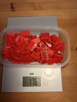 Rote Lego Dachteile