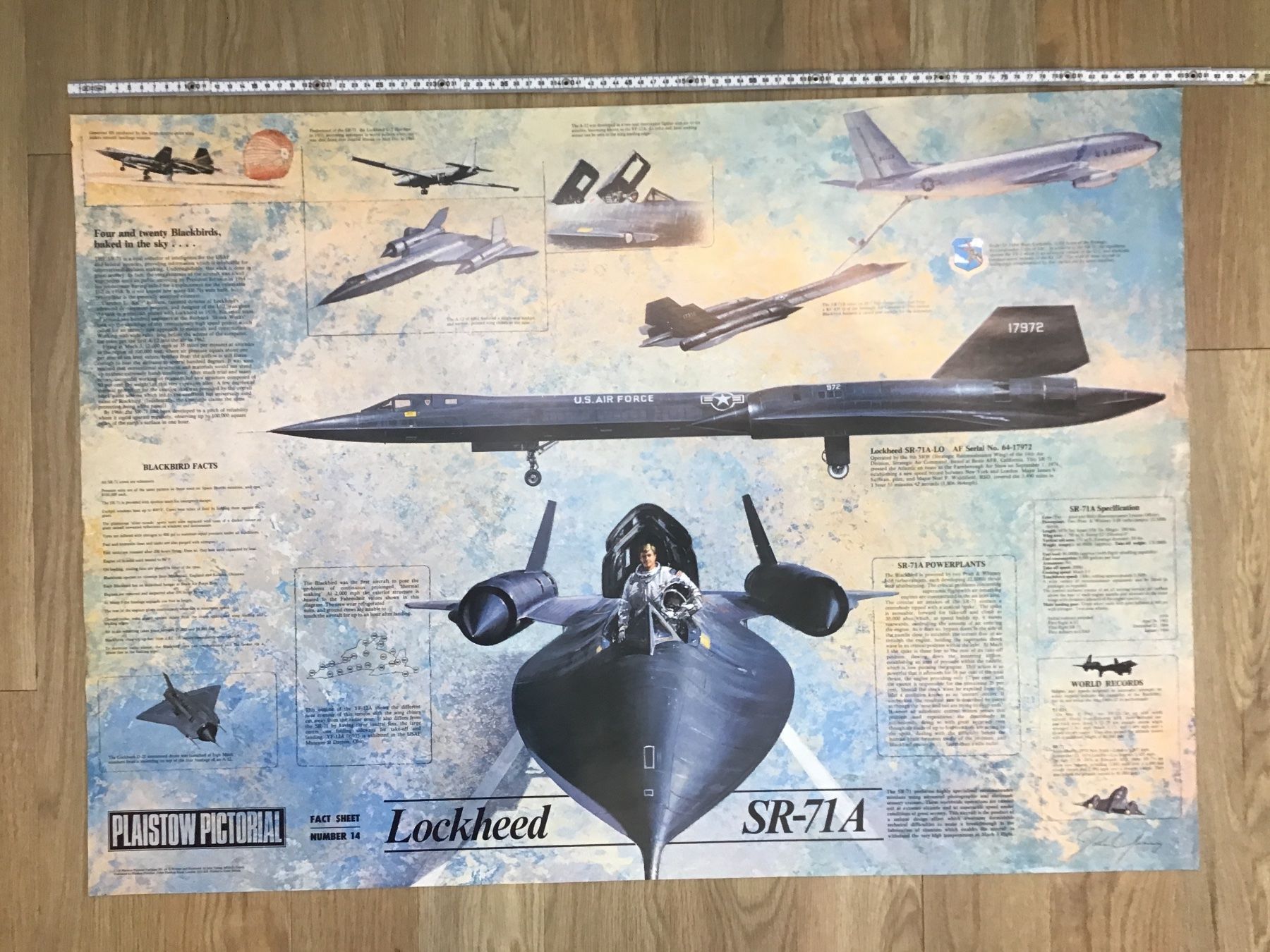 Foto & Immagini: Lockheed SR-71A Flugzeug Poster PlaisTOW PICTORIAL – Usato da Männedorf venduto da Modelle-aller-Art