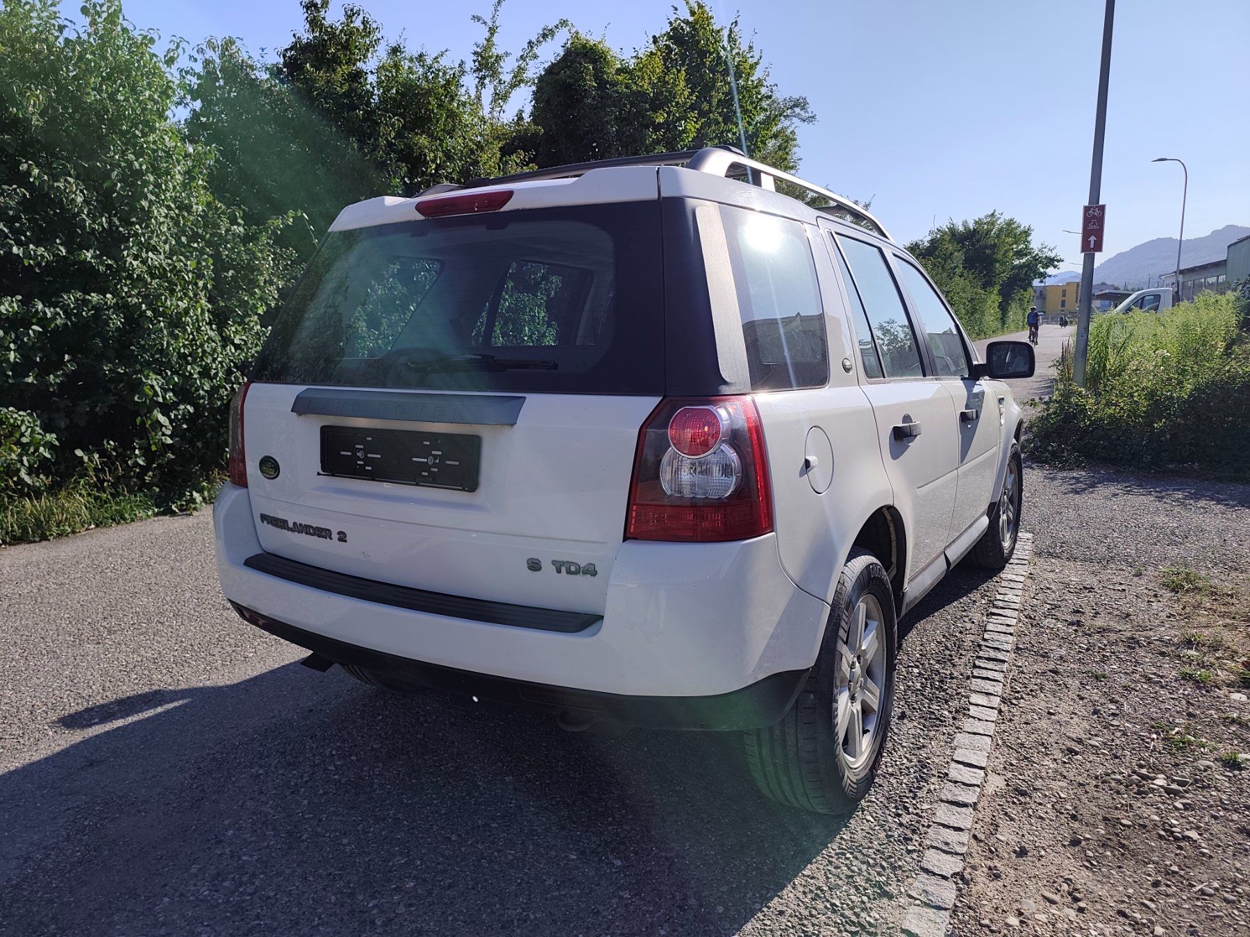 Land Rover Automobili: Land Rover 2.2 Diesel – Usato da Wangen bei Olten venduto da vch_m5z7 2